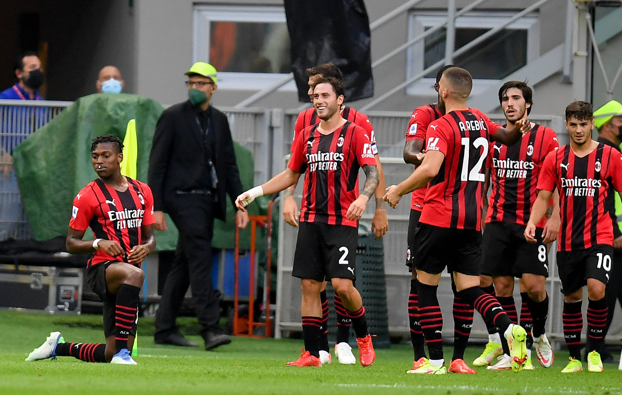 汉茨科：我们通过调整压迫方式改变了比赛；打入首球太美妙了（汉茨科：调整压迫策略改变了比赛；首开纪录的感觉太美妙）