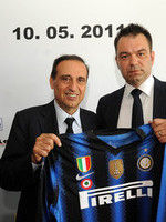 徐杰第三节爆发，独中5记三分球（徐杰第三节火力全开，命中5记三分）