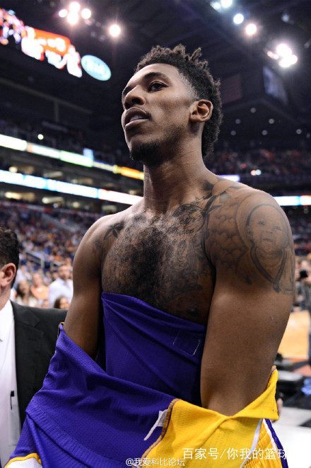 皇家奥维耶多vs巴列卡诺：龙东、卡索拉首发，勒热纳、塞尔希奥-卡梅略出战（皇家奥维耶多迎战巴列卡诺：龙东、卡索拉先发，勒热纳与塞尔希奥-卡梅略出场）