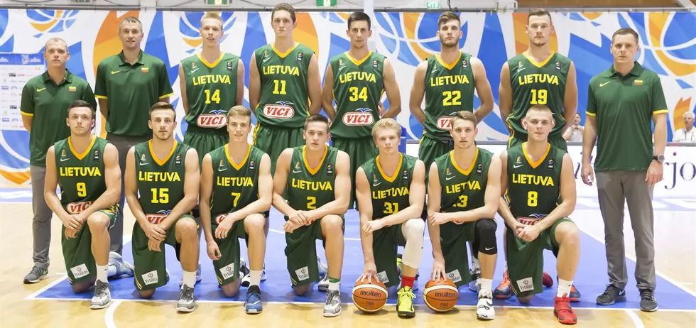 布朗打成辽宁第一外援！无球有球随意拿捏，三分精准，可重用！（布朗坐稳辽篮头号外援：持球无球皆强，三分准，值得重用）