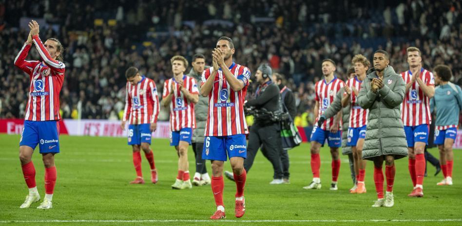 迪纳塔莱：斯帕莱蒂的进攻体系让前锋受益，相信球迷会喜欢他（迪纳塔莱力挺斯帕莱蒂：进攻体系加持前锋，相信会赢得球迷喜爱）