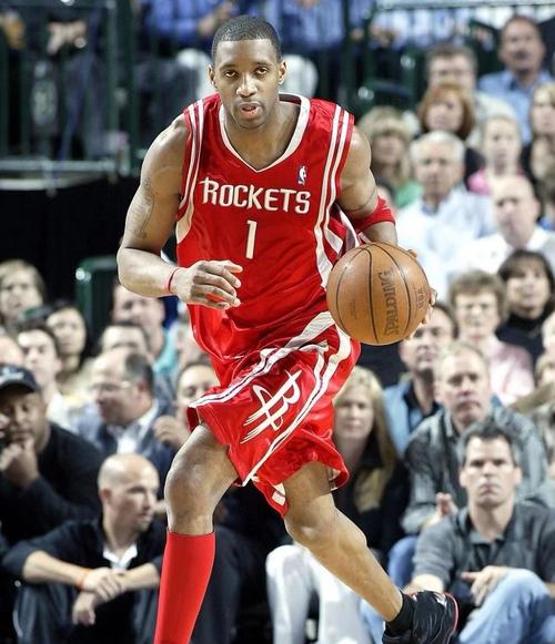 图拉姆：我们踢得很认真，我们是强大的团队，这对年轻人有益（图拉姆：球队专注且强大，这将助益年轻球员成长）