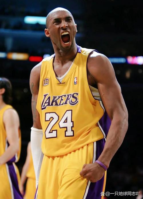 马雷斯卡：鲁尼的批评？我们必须轮换，要像长跑一样规划赛季（马雷斯卡谈鲁尼批评：轮换不可少，赛季要用长跑思维布局）