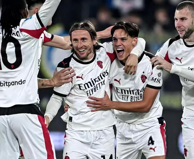 法国球员简评：阿森纳vs拜仁慕尼黑（法国球员速评：阿森纳对阵拜仁慕尼黑）