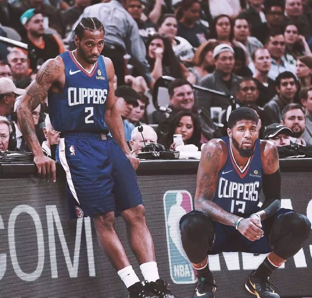 记者：杨皓宇随申花队出征亚冠广岛客场，李可因伤没有随队（记者：申花亚冠客战广岛，杨皓宇随队出征，李可伤停未随行）