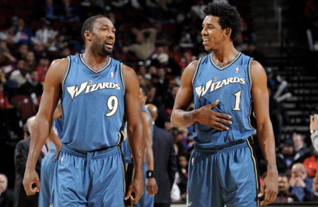 经纪人：若有球队有意圣地亚哥很正常，但他没离开米兰的想法（经纪人：有队看上圣地亚哥不意外，他不打算离开米兰）