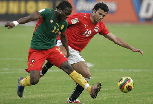 篮球勇士队内三分比赛，球星夺冠（勇士队内三分大赛，明星球员加冕冠军）