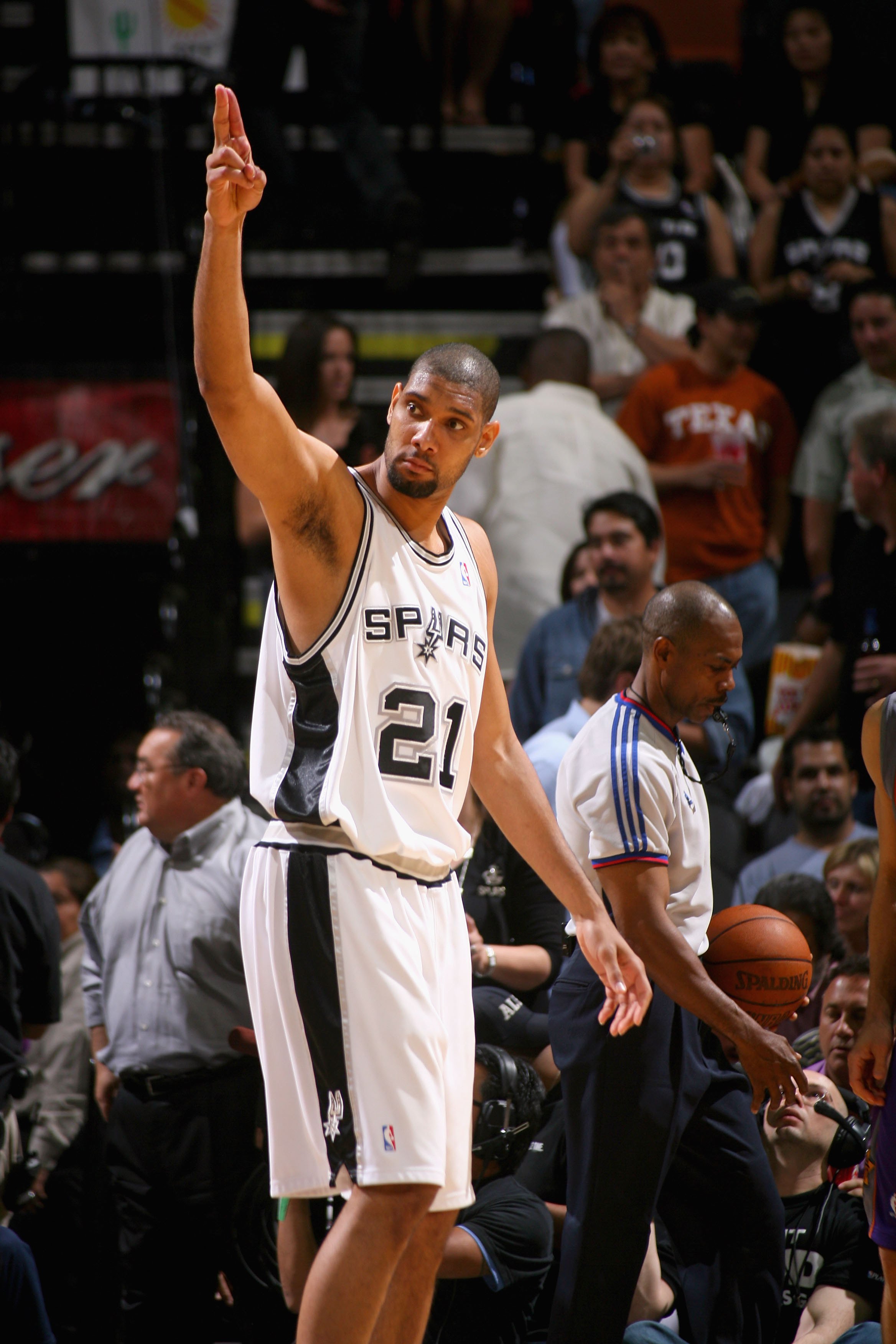 德泽尔比：目前没人比加图索更适合执教意大利队（德泽尔比：加图索是现阶段意大利队主帅最佳人选）