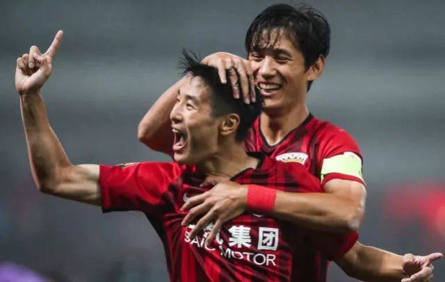 维尼修斯：友谊赛能帮巴西积累经验；我们都很喜欢和安帅共事（维尼修斯称热身赛助巴西增长阅历：全队都乐于与安帅共事）