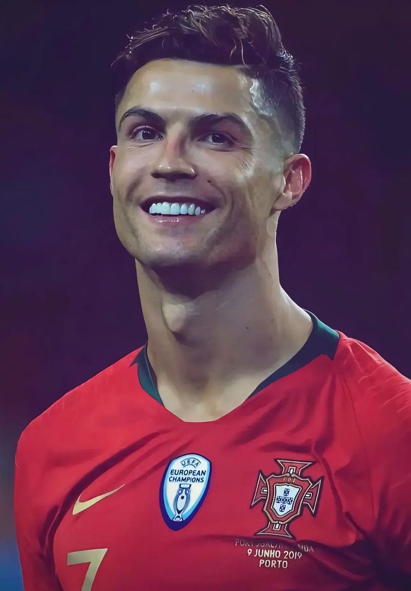 韩足晚报（2025.11.9）关键判罚恐左右格局（韩足夜报（2025.11.9）：争议判罚或将改写格局）