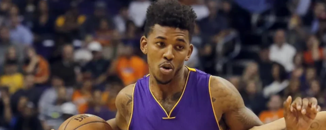 马德兴怒喷女足：主管领导给个解释，主帅不下课亚洲杯必惨败（马德兴痛批女足：相关领导须给出说明，若主帅留任亚洲杯恐惨败）