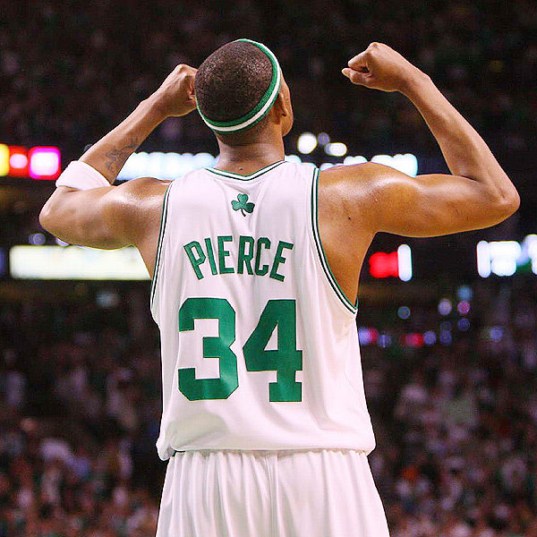 弗罗因德谈冬窗：没引援计划，伤员归队后球队阵容会非常完备（弗罗因德：冬窗不引援，伤员回归后阵容将趋于完整）